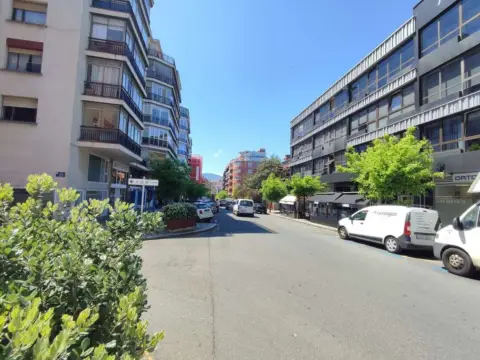 Local comercial en calle de las Mercedes