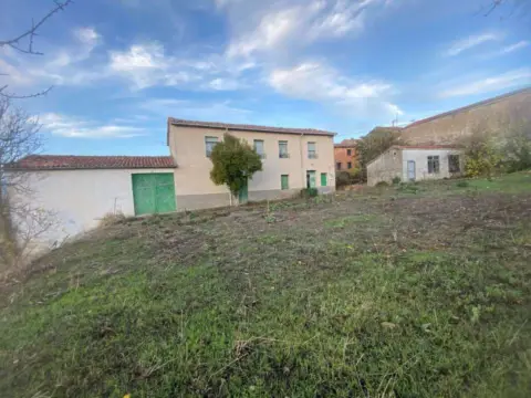 Casa en Barcina del Barco