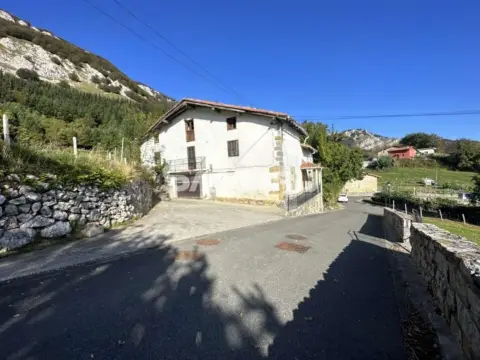 Casa en Aramaio