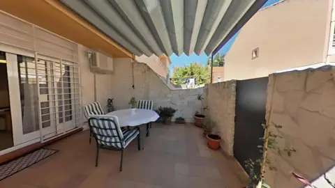 Casa adosada en Perales del Río