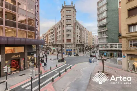 Local comercial en Moyua