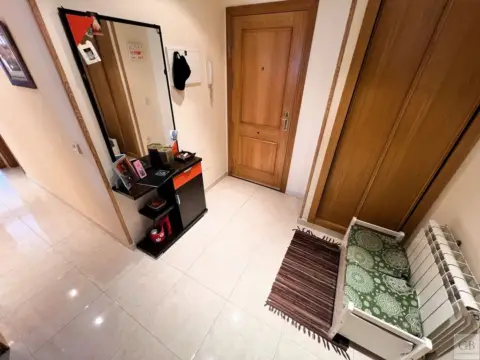 Piso en Argés