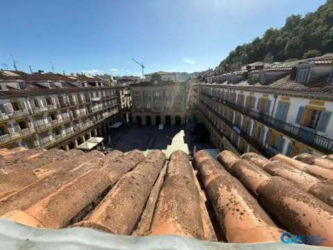 Ático en calle de Iñigo, 2