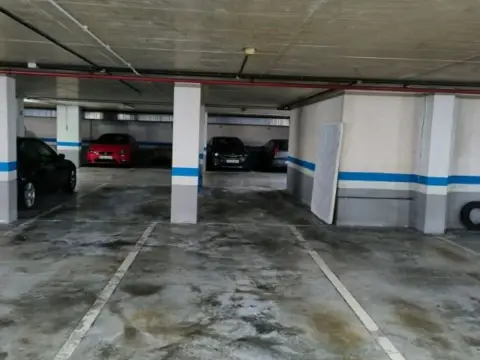 Garaje en Amara Berri