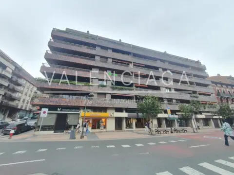 Piso en Avenida de Navarra
