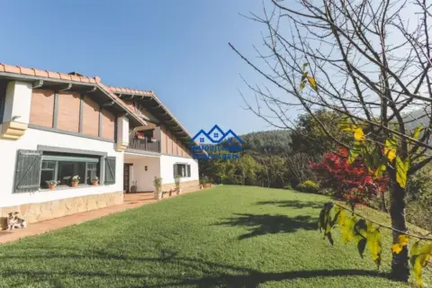 Chalet en Larrañazubi