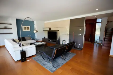 Chalet en calle de Zabalain