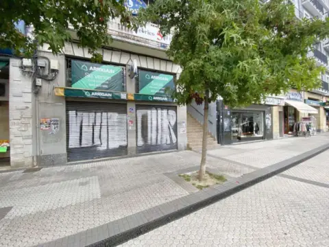 Local comercial en Trintxerpe