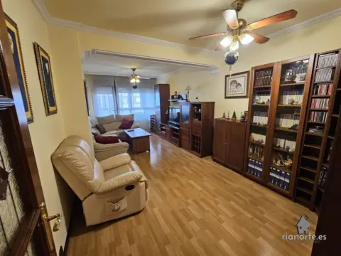 Piso en La Magdalena-Versalles