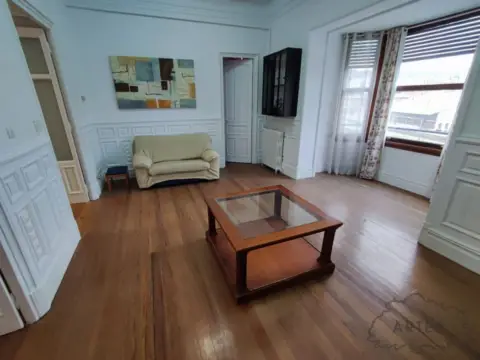 Piso en calle Hurtado de Amezaga