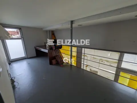 Local comercial en calle de Auspero
