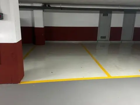 Garaje en calle de la Florida