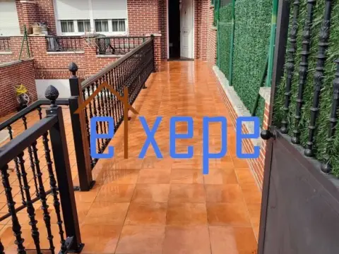 Casa adosada en Haritz Kalea