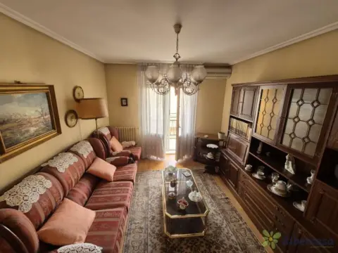 Piso en calle de Don Miguel Eza