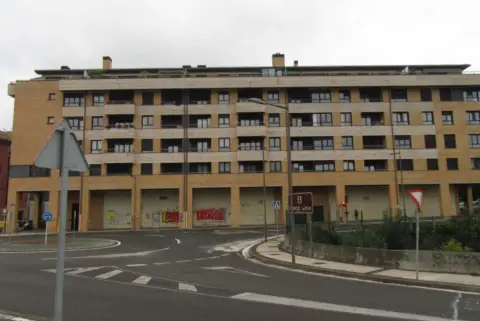 Local comercial en Kasares Pasealekua