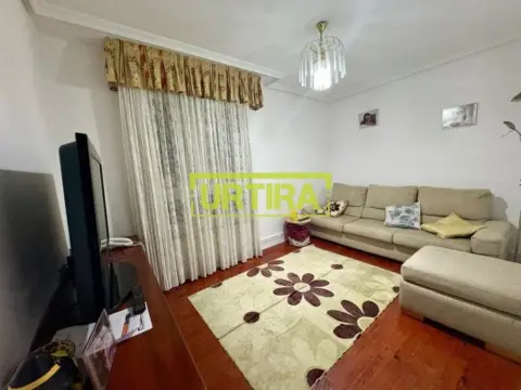 Piso en calle de Sorgintzulo, 13