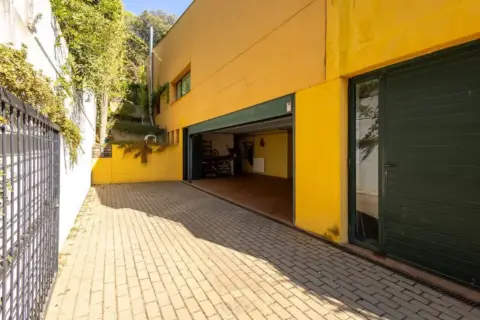 Chalet en Carbajal de La Legua