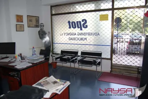 Local comercial en calle de Valladolid