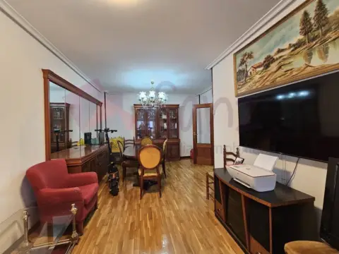 Apartamento en calle de Segundo Santo Tomás