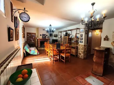 Casa adosada en Piscinas