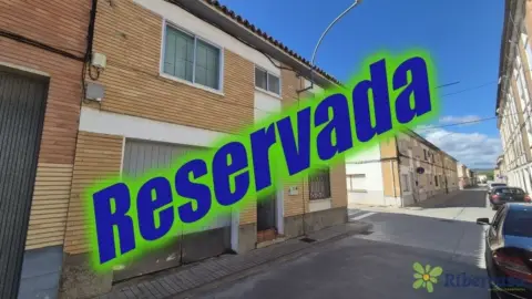 Casa en calle de José María Lacarra