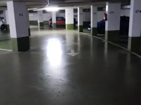 Garaje en Benta Berri