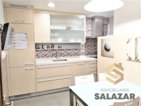 Piso en calle Elexabarri