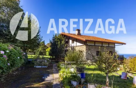 Casa en Camino de Buztinzuri, 12