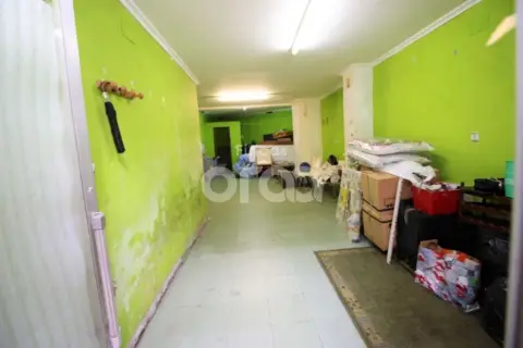 Local comercial en Las Viñas