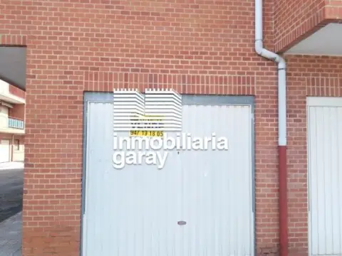 Garaje en calle León ( Local nº1 )