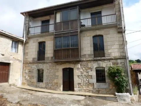 Casa en Barrio de Bricia