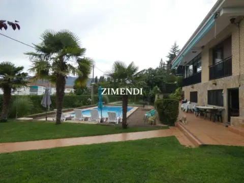 Casa en Residencial