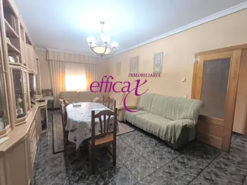 Casa en Burujón