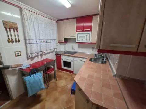 Piso en Azucaica