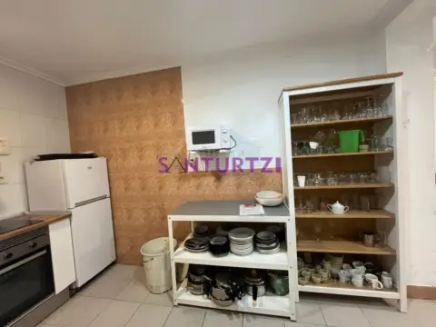 Local comercial en Las Viñas