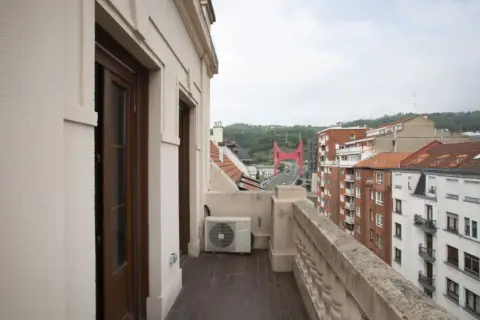 Piso en calle Lersundi, 18