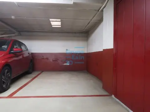 Garaje en Amara Berri