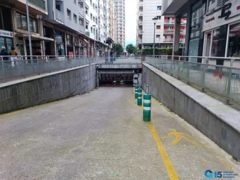 Garaje en Plaza de las Armerías