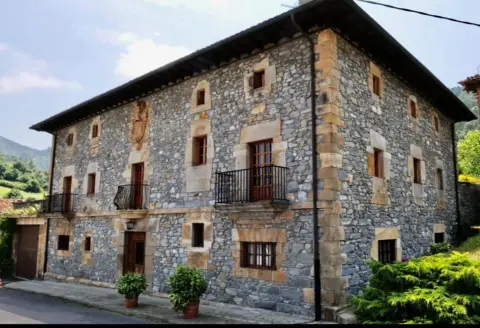 Casa en San Martín de Carral