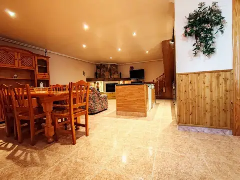 Chalet en Viñaspre