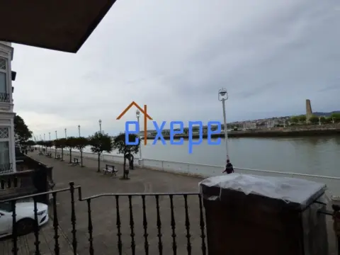 Piso en calle de María Díaz de Haro