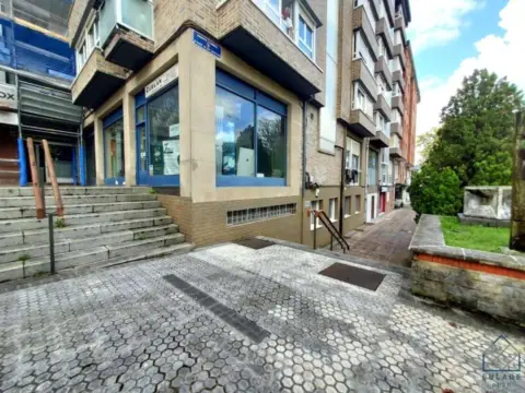 Local comercial en Aralar Plaza