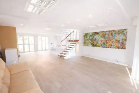 Casa adosada en calle de Inessa de Gaxen