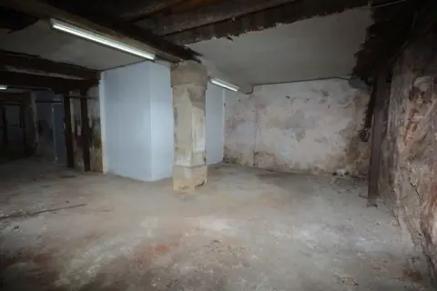 Local comercial en Buen Pastor