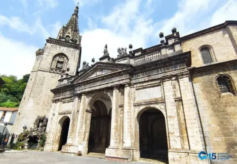 Piso en calle Santiago Kalea