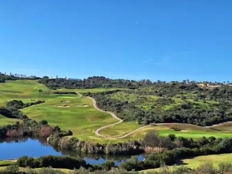 Piso en calle Urbanizacion La Alcaidesa, nº 20