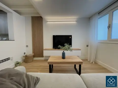 Dúplex en calle del Baztan