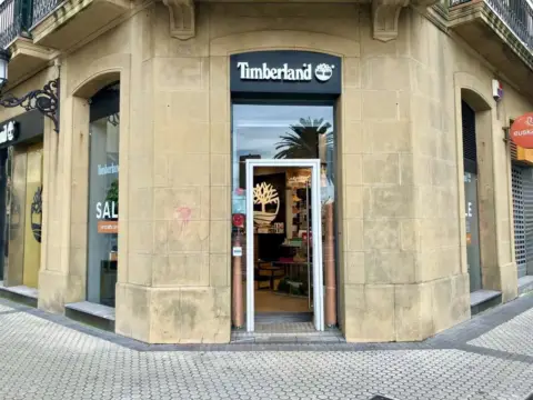 Commercial space in Avenida-Boulevard