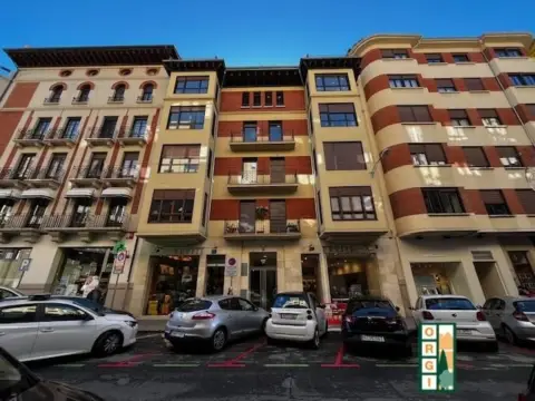 Piso en Ensanche I