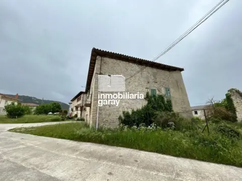 Casa en San Llorente de Losa